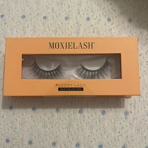 Moxielash “PLUSHY Lash” Magnetic Eyelashes